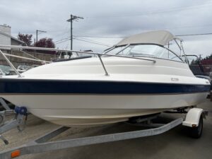 2003 BAYLINER 192 CUDDY